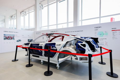 上海超級工廠主題展亮相成都，特斯拉中國“東方智造”引領(lǐng)科技與創(chuàng)新融合